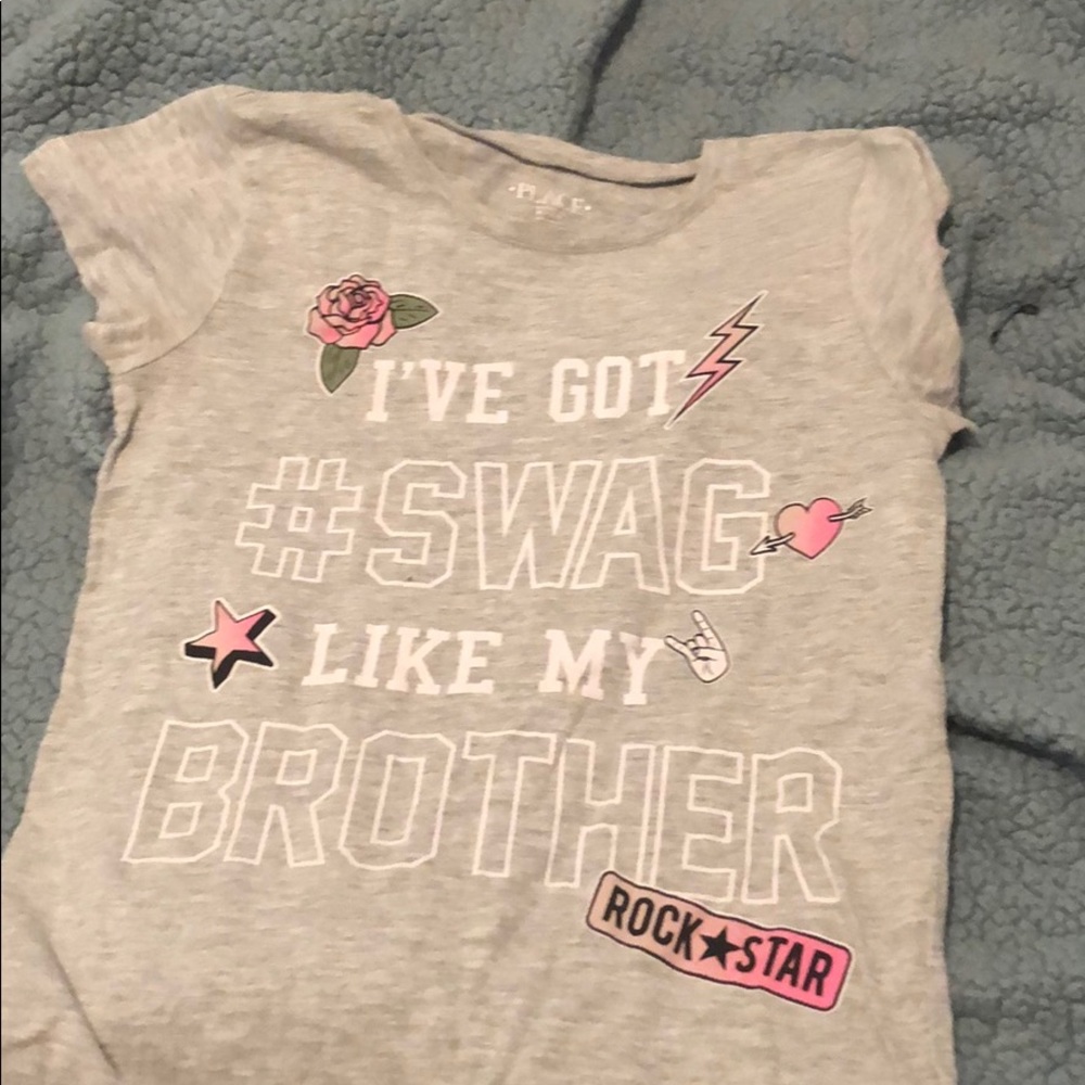 Grey kids shirt
